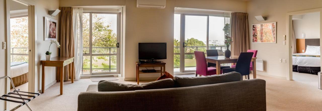 אוקלנד Ocean Breeze Hotel מראה חיצוני תמונה
