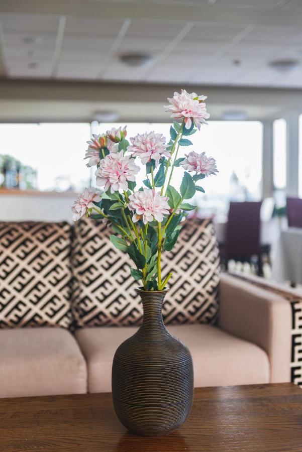 אוקלנד Ocean Breeze Hotel מראה חיצוני תמונה